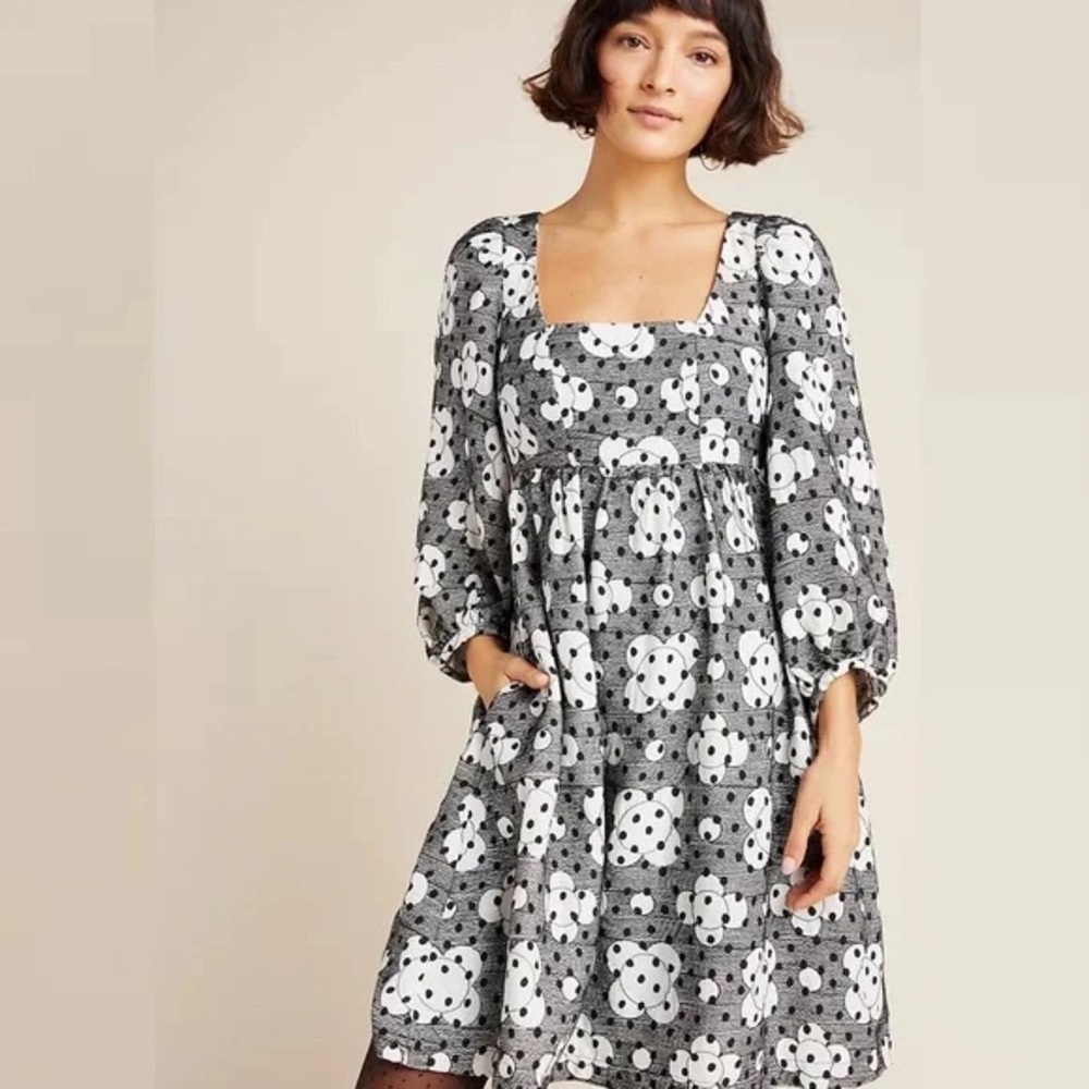 Black and White Floral Long Sleeve Dress